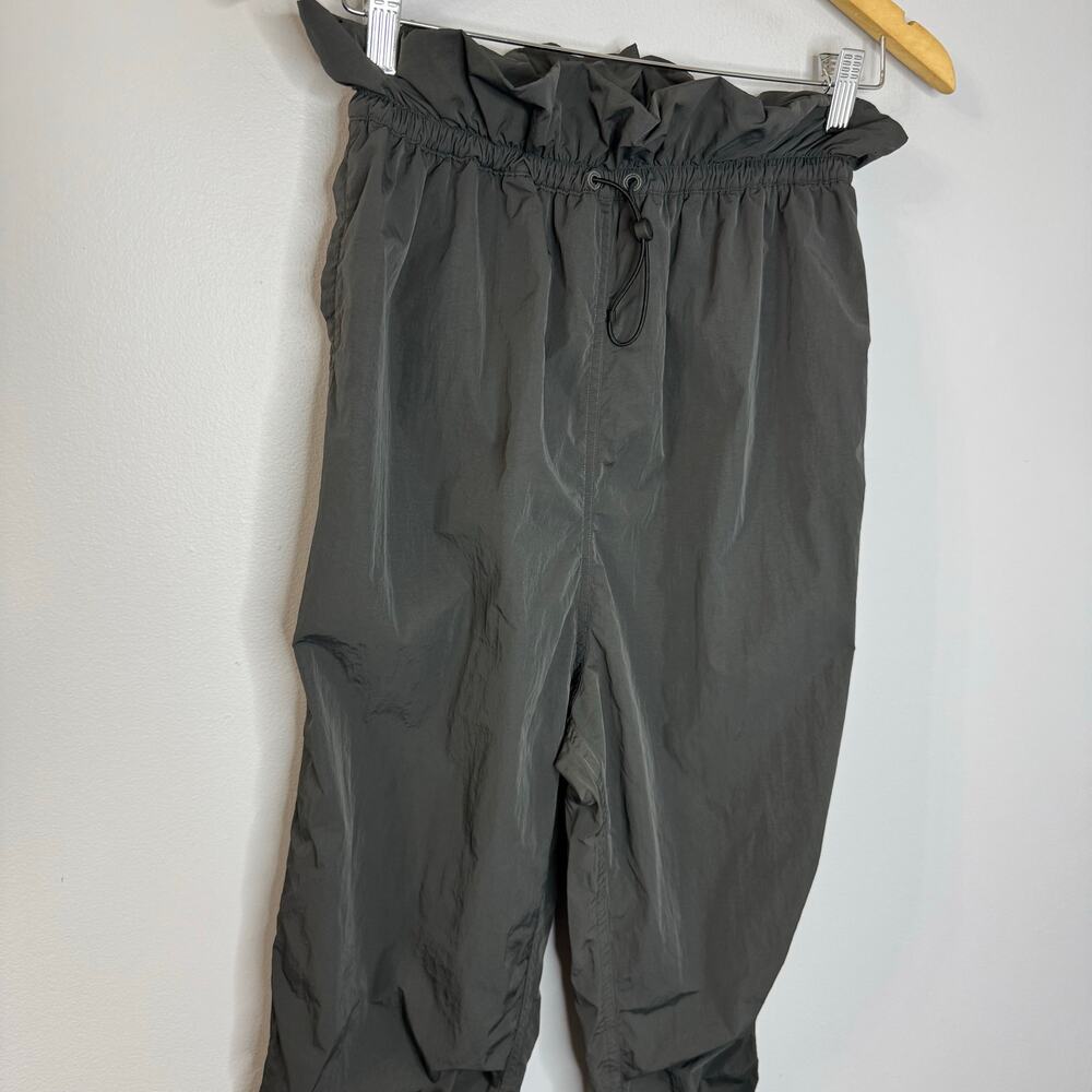 Lululemon Break the Mold High-Rise Crop 23" Graphite Grey Lightweight Sz 4 - Picture 12 of 13